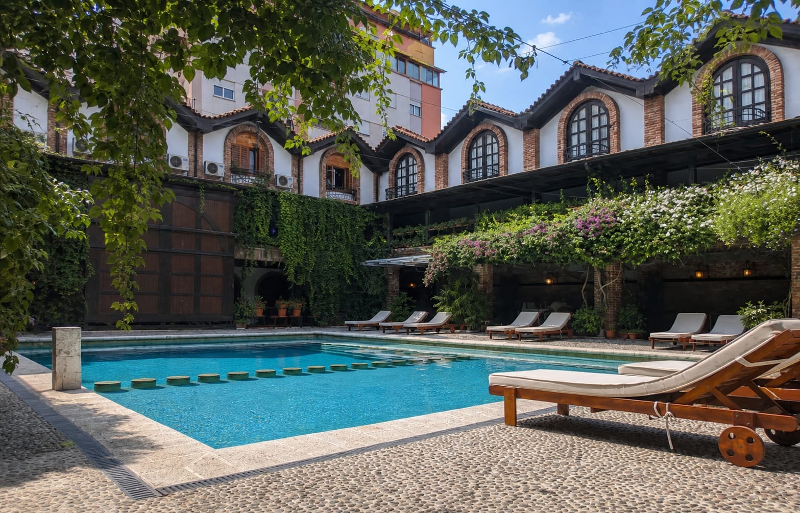 Hotel Restaurant Bujtina e Gjelit in Tirana with parking facilities