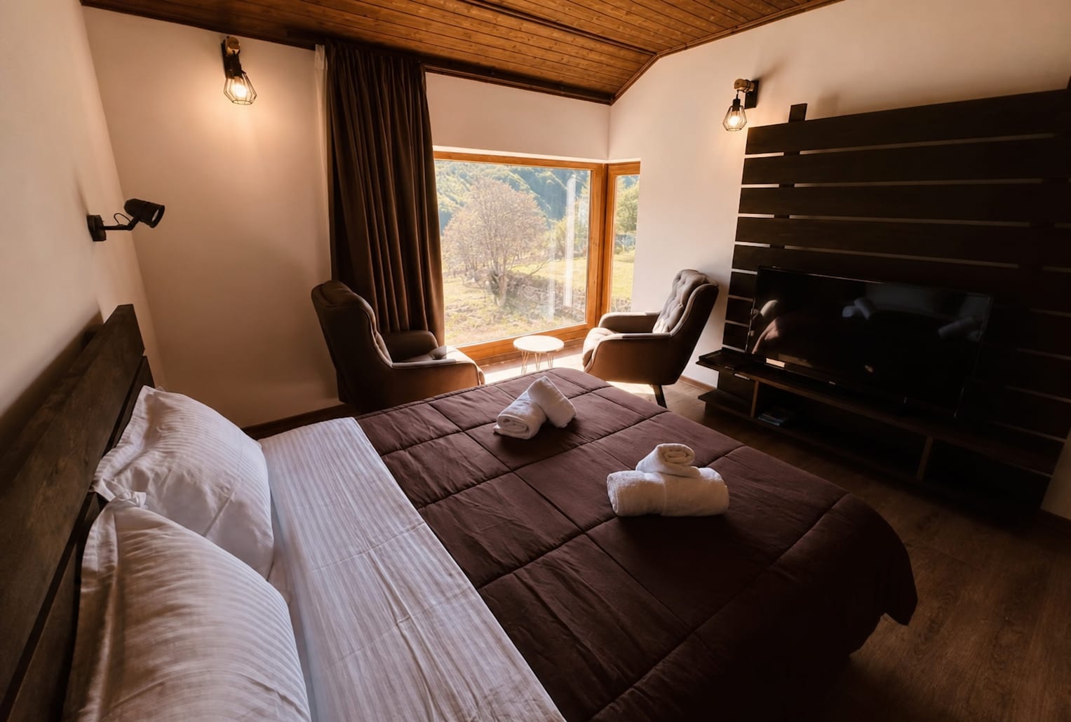 Bujtina Terthorja guesthouse on an Albania road trip route