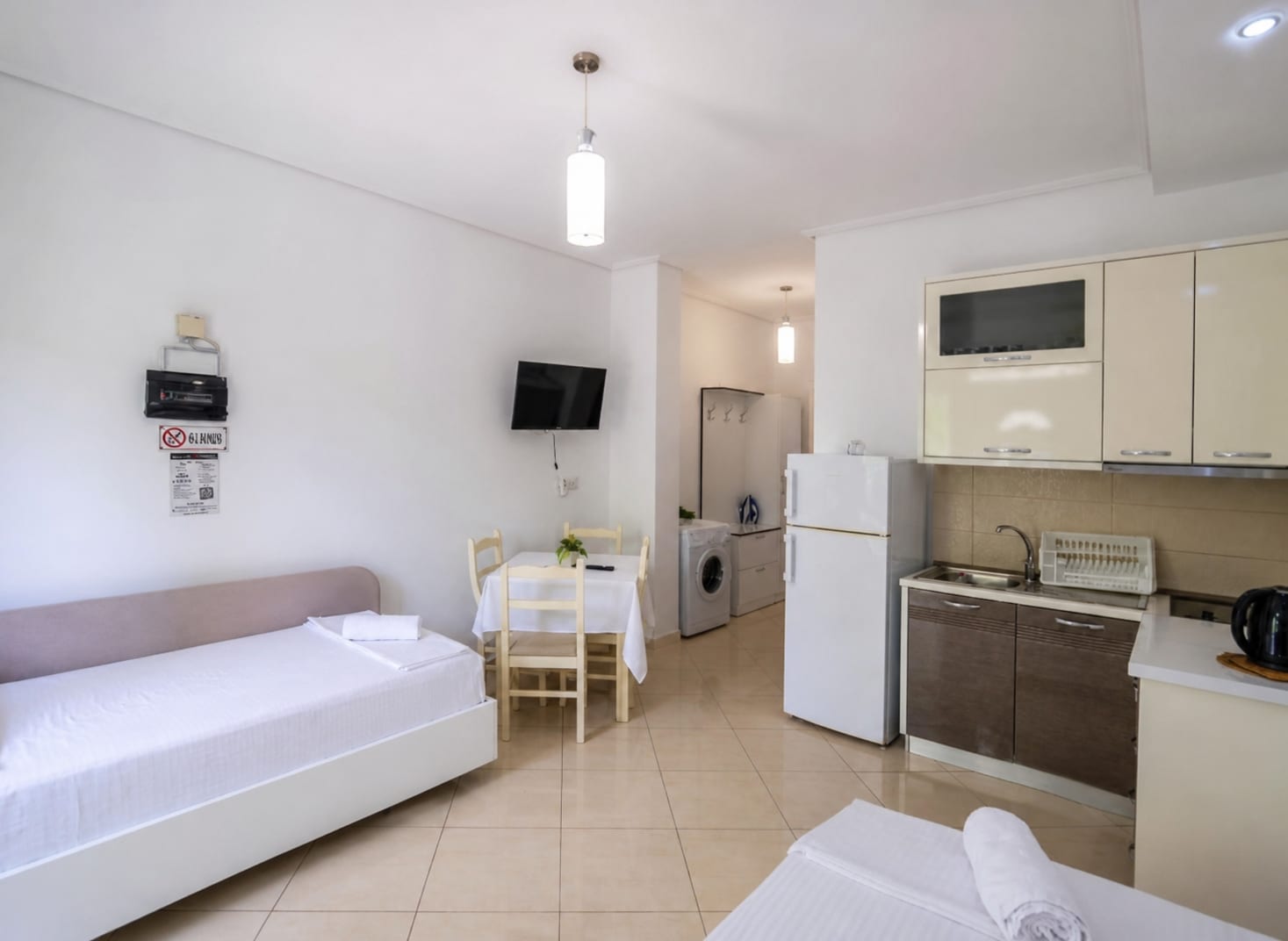 Apartments Margarita accommodation in Ksamil for coastal stays
