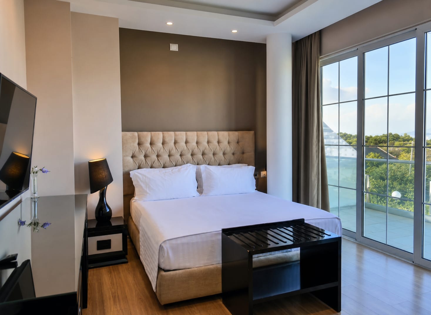 Hotel Luxury accommodation in Ksamil for coastal holidays