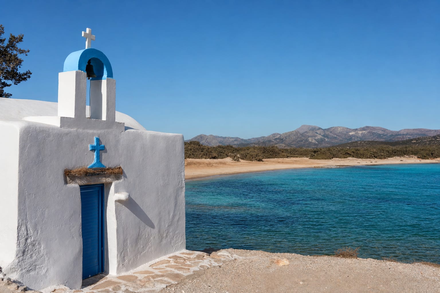 Alyko Beach on Naxos, a scenic coastal stop for island itineraries.