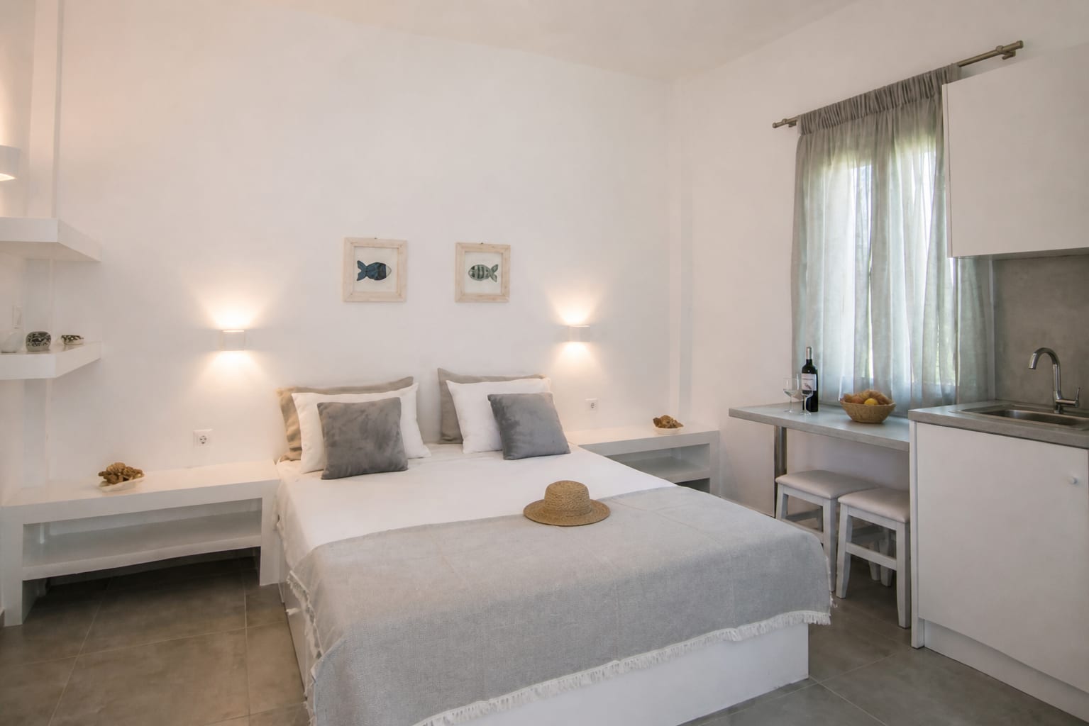 Flora Agelo Studios accommodation in Chrissi Akti, Paros