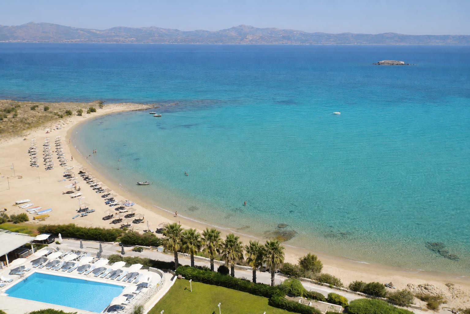 Saint George Hotel near Chrissi Akti Golden Beach, Paros