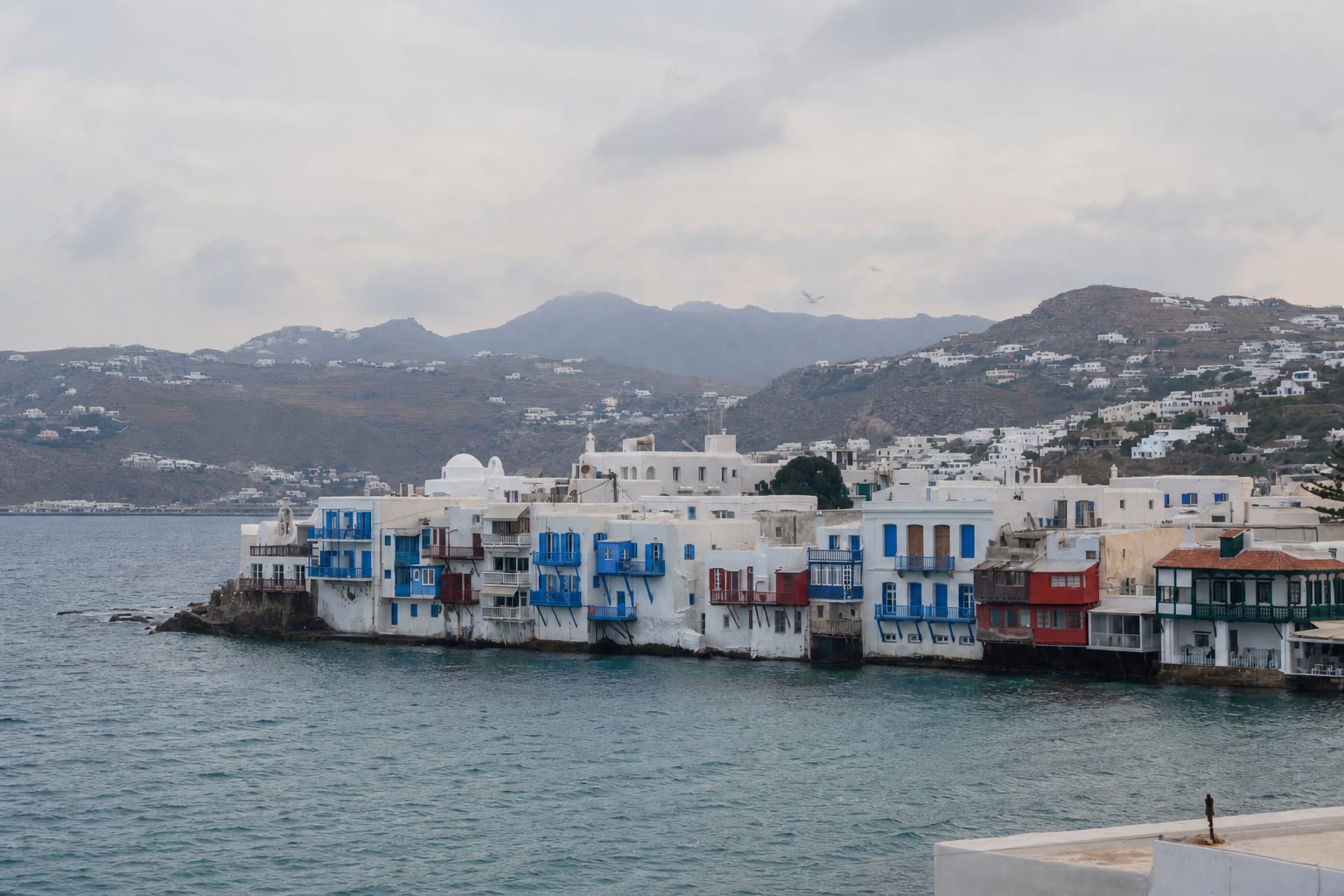 Roads around Mykonos island suitable for exploring by car.