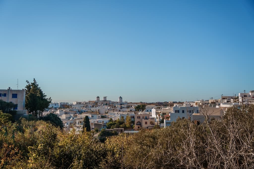 Car hire location in Naxos Town for island travel